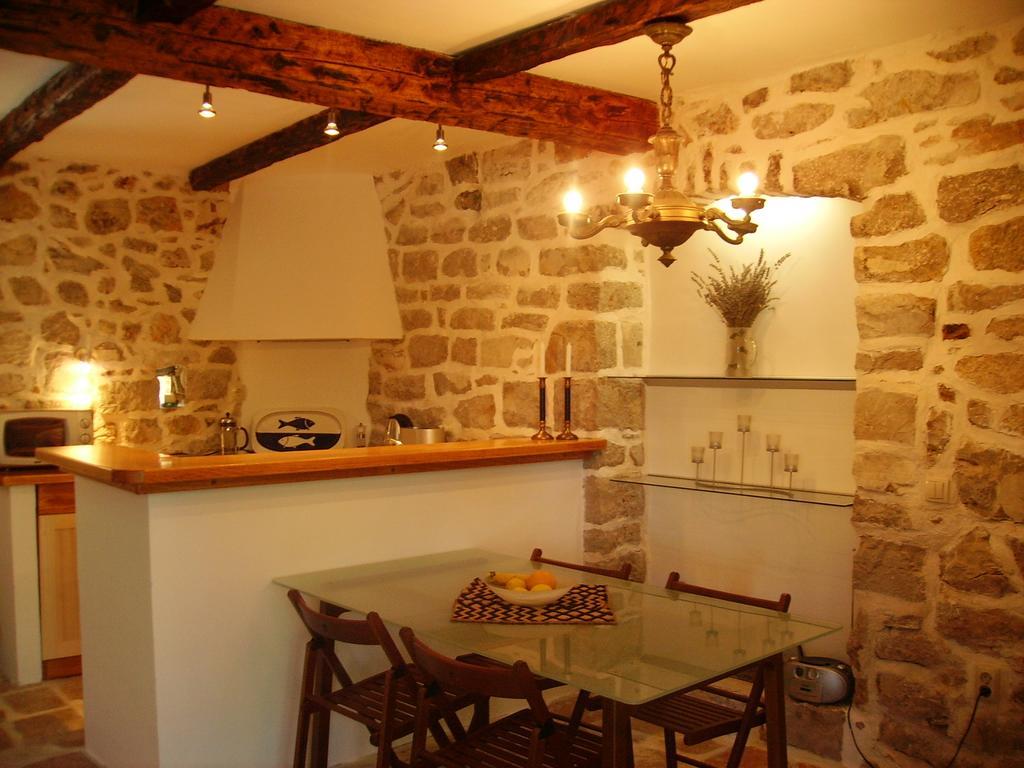 Hvar Architect'S House Pitve Exterior photo