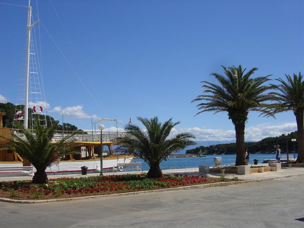Hvar Architect'S House Pitve Exterior photo